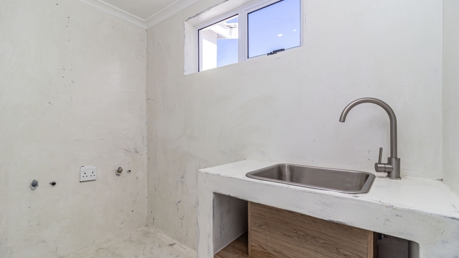 4 Bedroom Property for Sale in Kleinmond Western Cape